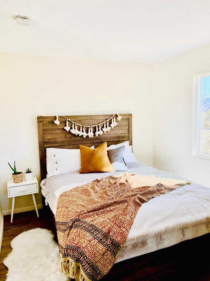 Casa Agave: Comfy Joshua Tree Cottage With Free Breakfast Bar Dış mekan fotoğraf