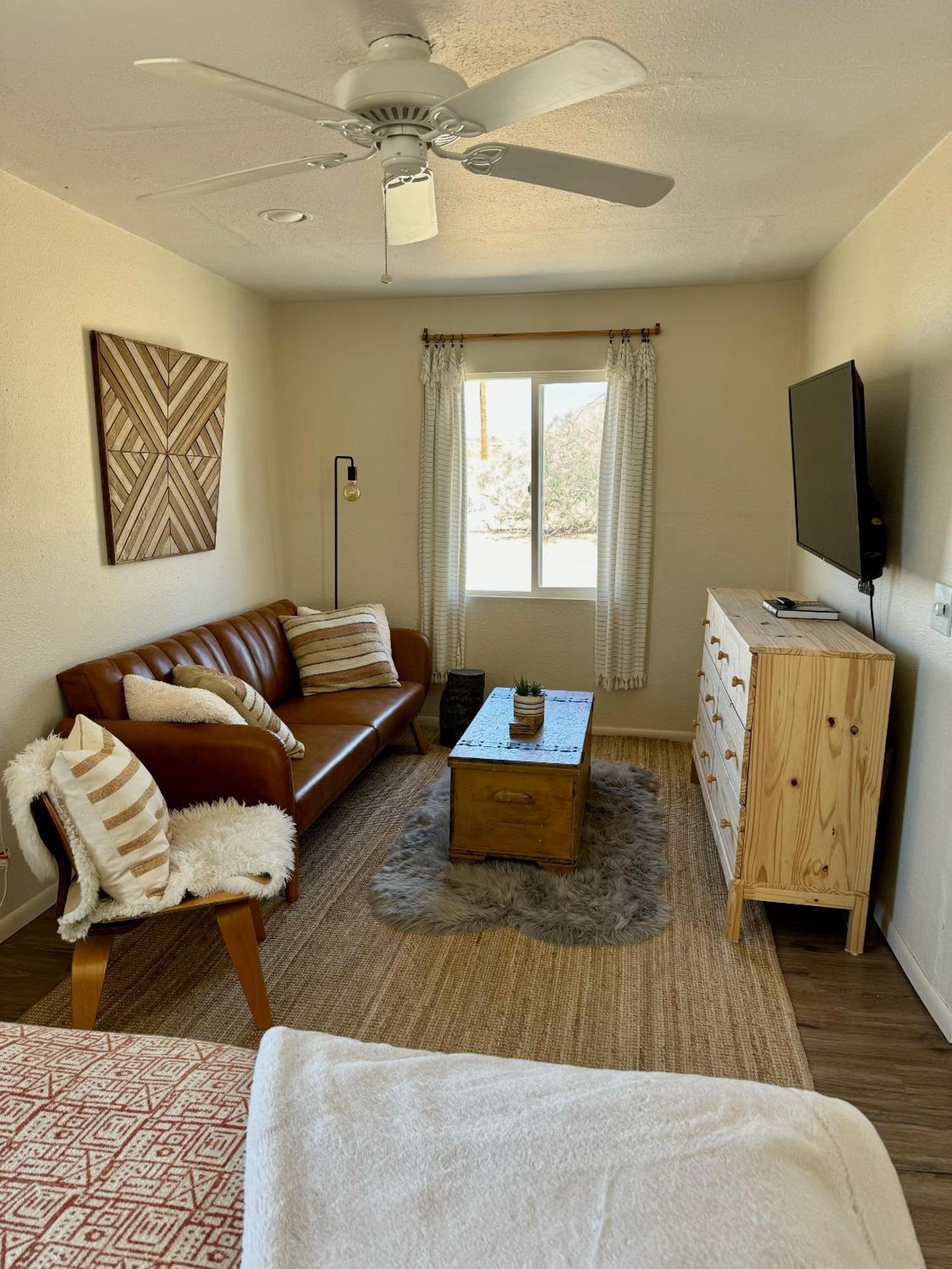 Casa Agave: Comfy Joshua Tree Cottage With Free Breakfast Bar Dış mekan fotoğraf